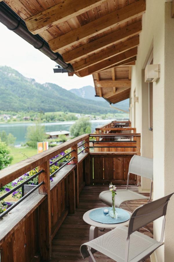 Strandhotel Am Вайсензее Екстериор снимка
