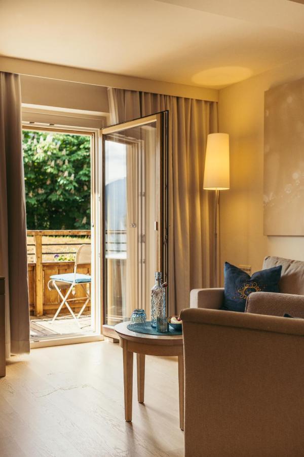 Strandhotel Am Вайсензее Екстериор снимка